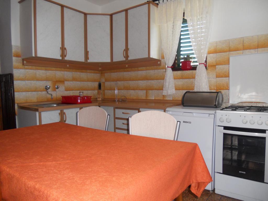 Apartment Guste Sibenik Ruang foto